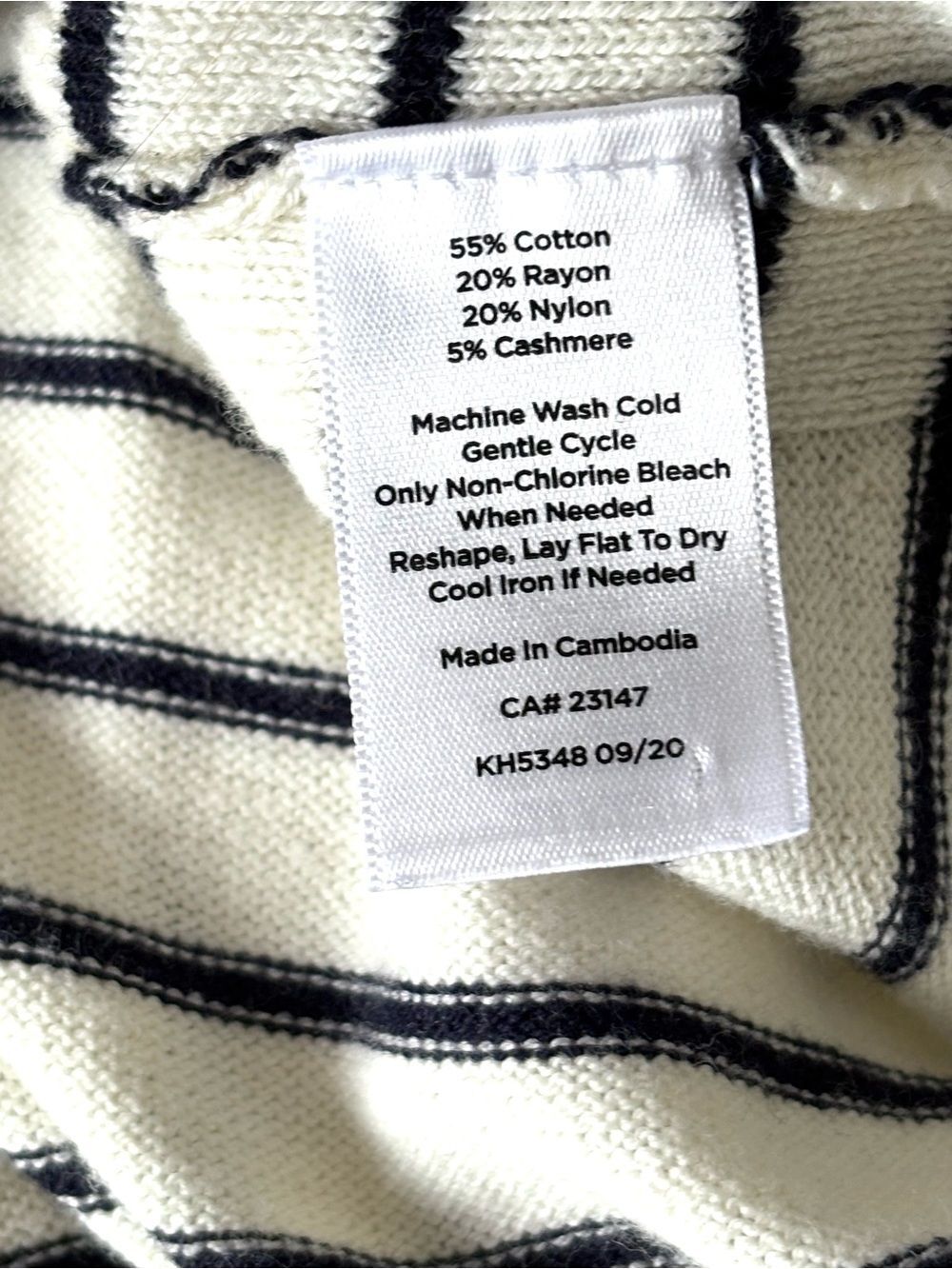 Talbots Supersoft Tipped Cardigan Ivory & Navy Size XLP - Picture 5 of 5